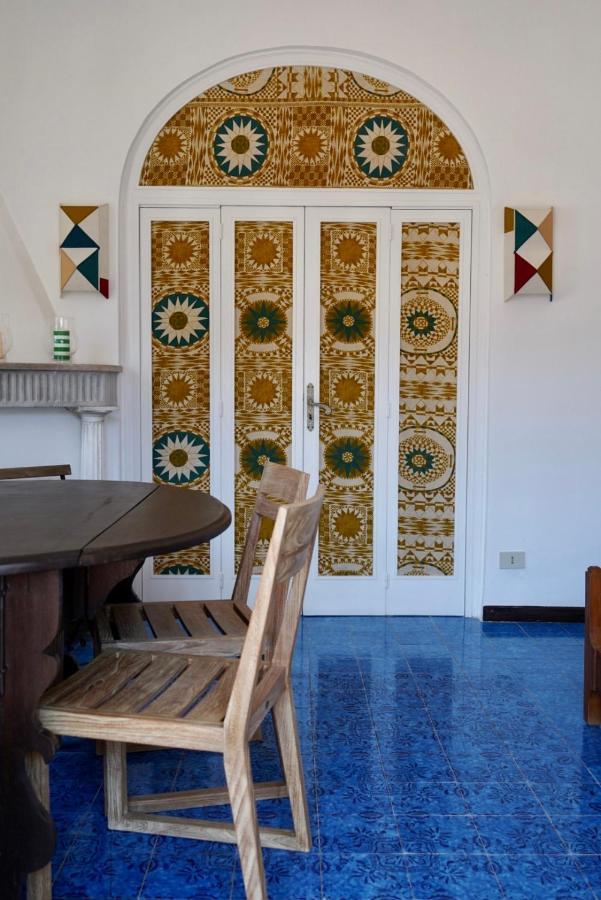 Two Bedrooms Style Near Piazzetta * Capri